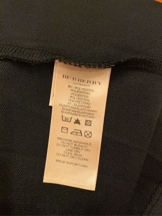 (已售出)Burberry正品XL號-9成新原價一萬多-質量親膚涼感