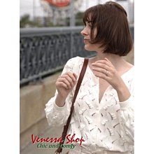 法國 新款 SZ 法式小眾 鏤空勾花 絞花編織毛衣 針織衫小外套 2色 (L1358)
