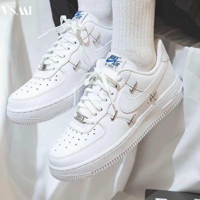 Nike Air Force 1 空軍一號 鐵牌 全白  經典 CT1990100