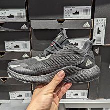 南◇2022 4月 Adidas ALPHABOOST UTILITY 慢跑鞋 男女款 黑 運動 休閒 GZ1315