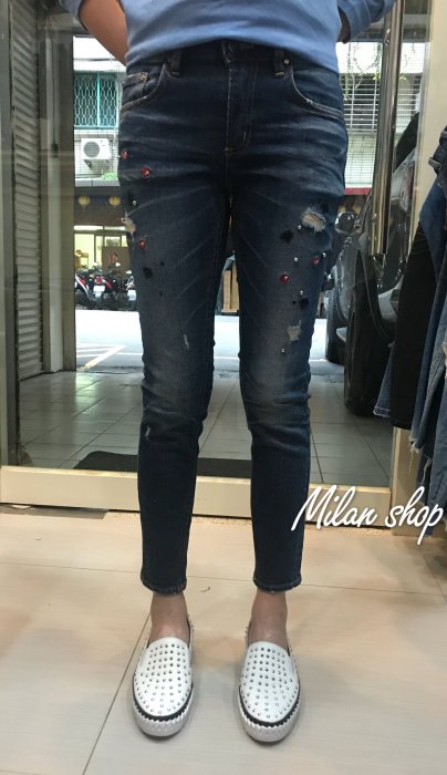 ☆Milan Shop☆網路最低價 正韓Korea推薦款ROD高磅數愛心寶石刺繡微破九分窄管褲S-L$1199(特價)