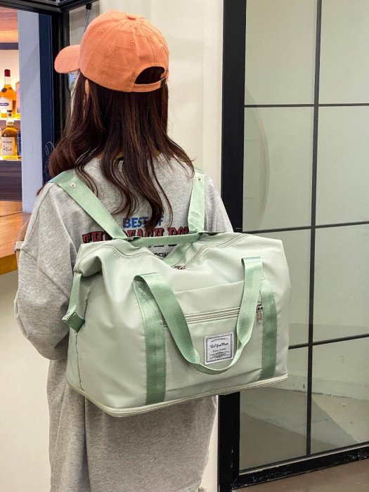 現貨 短途大容量旅行包女出差輕便雙肩學生拉桿行李包手提待產包收納袋 手提袋
