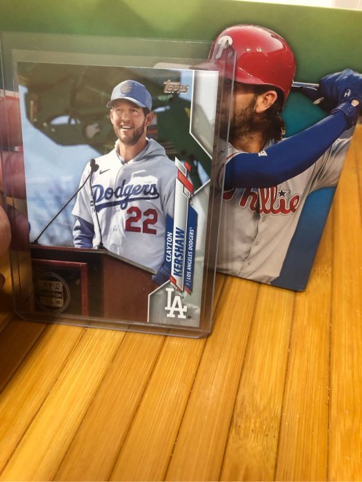 Clayton Kershaw 2020 TOPPS UPDATE SP PHOTO IMAGE VARIATION #U-237 DODGERS