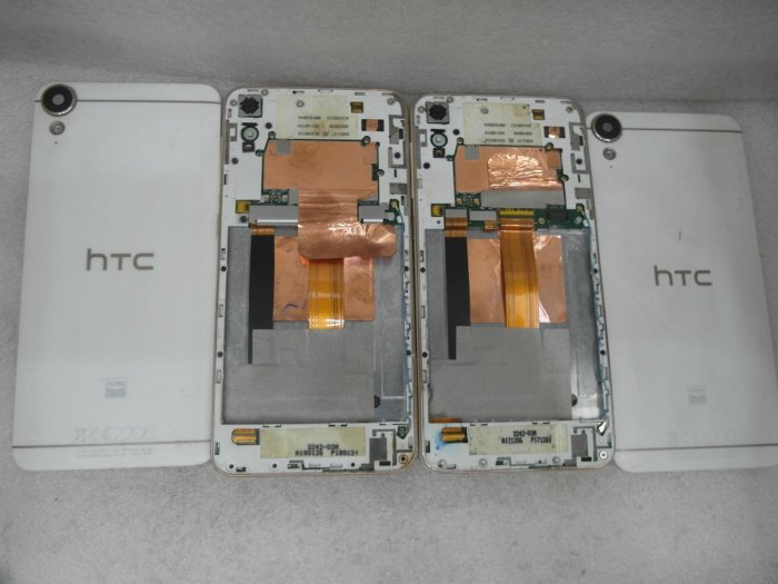 [快樂99]-HTC  D10u 兩支手機 [電池缺失.其他請自行檢測.標到賺到]-99元起標(N126)