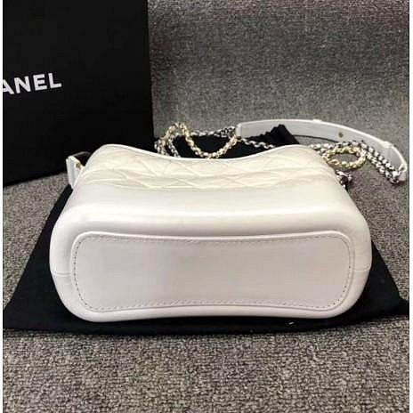 專櫃正品 Chanel Gabrielle Hobo mini 流浪包 白色 單肩包 鏈條包 現貨