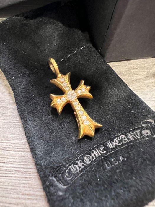 Chrome Hearts 克羅心 22K 十字花 鑽 墜飾CHARM - TINY CH CROSS - F / GL