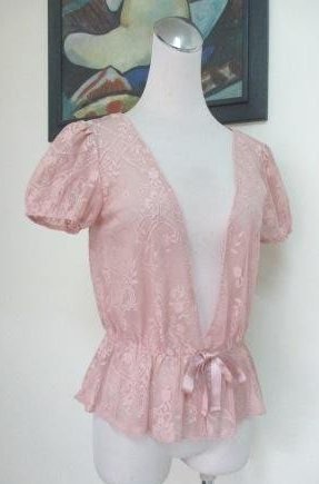 ~MNG suit 粉色 浪漫蕾絲V領公主袖上衣/罩衫 S號~M號也適穿