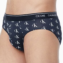 ☆【CK男生館】☆【Calvin Klein CK ONE滿版CK三角內褲】☆【CKU001T3】(M)