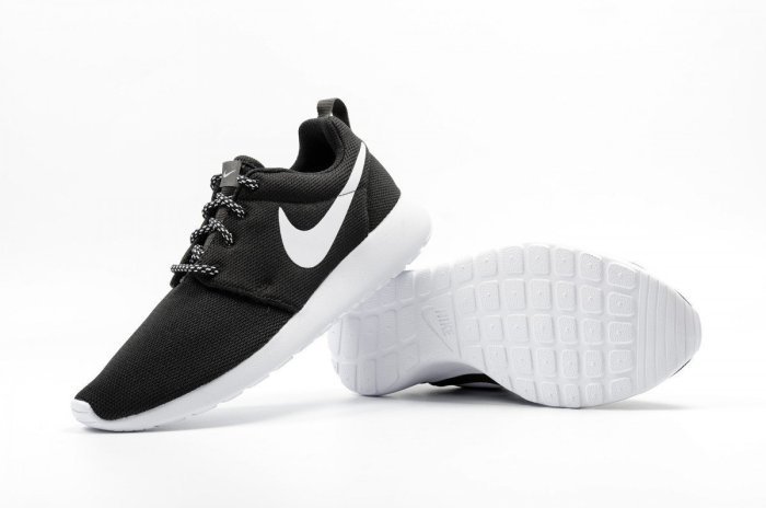 【Dr.Shoes】 免運 Nike Roshe One Run 黑 白 基本款 百搭 女鞋 844994-002