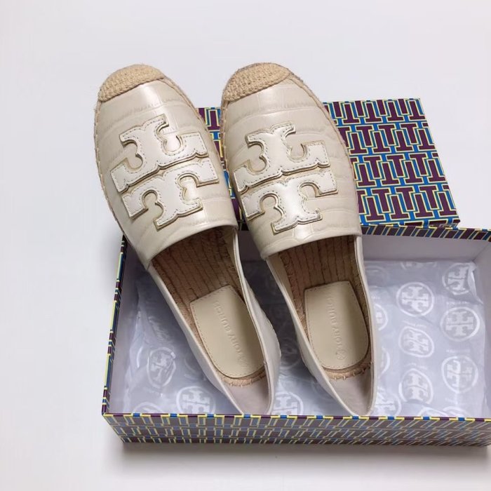 ╭☆包媽子店☆TORY BURCH INES  ESPADRILLE 真皮草編漁夫鞋~