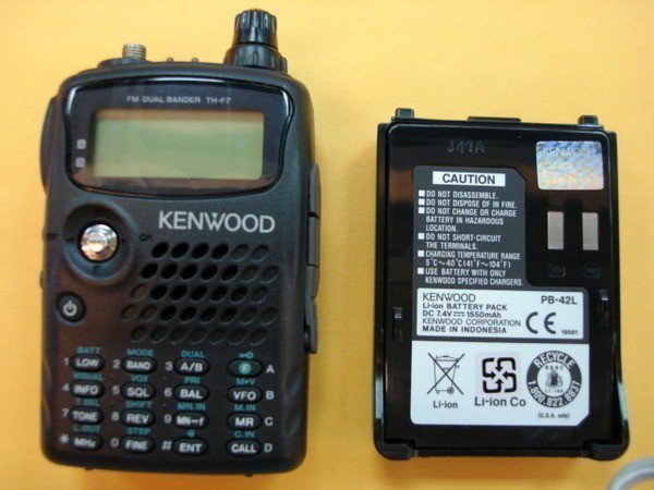 實體店面》KENWOOD TH-F7 全配組高功率雙頻無線電對講機雙頻接收超頻寬 