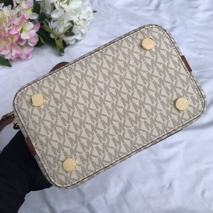 小皮美國正品代購 Michael Kors MK 新款女士水桶包 經典老花logo印花單肩斜挎包 休閒時尚 附購證