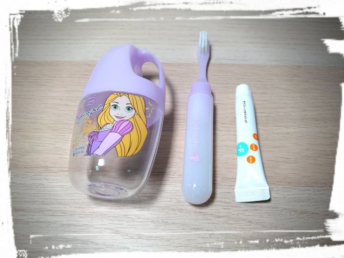 【SL美日購】Disney 迪士尼 攜帶型牙刷組 附牙膏 旅行組 日本代購 日本製造 多款式選擇