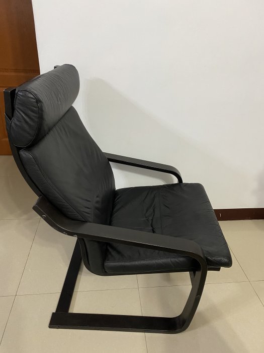 二手日本帶回 IKEA 黑色皮搖椅 扶手椅 休閒椅 +腳跨椅