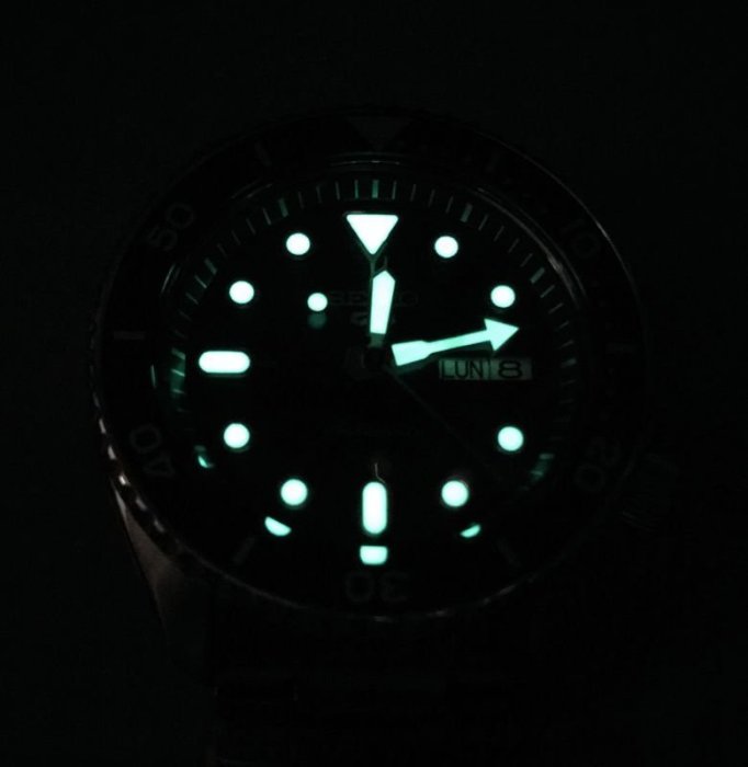 SEIKO WATCH 精工5 Sports黑計分外圈日期星期自動上鍊機械帆布帶腕錶 型號：SRPD55K3【神梭鐘錶】