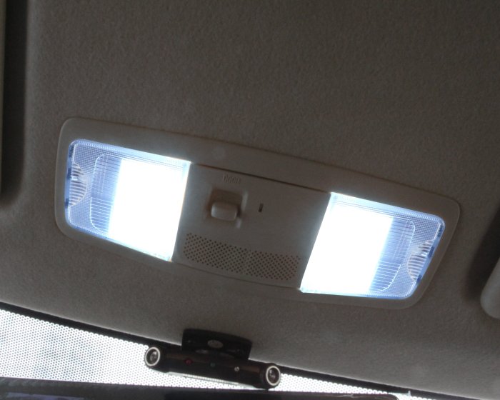 NEOJIMN※三菱GRAND LANCER天窗版全套4件式LED室內燈、牌照燈全車使用40個LED+3DX2