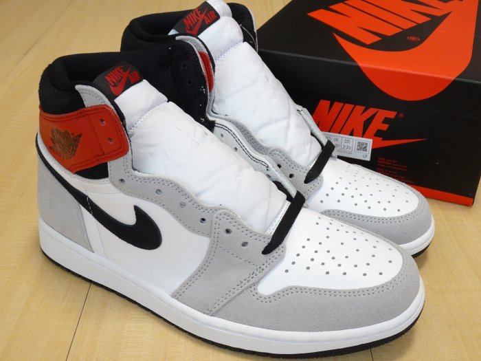 NIKE AIR JORDAN 1 RETRO AJ1 灰腳指Light Smoke Grey煙灰紅555088-126