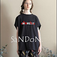 SaNDoN x『日本貴牌 』刺繡花朵設計字母TEE 240506