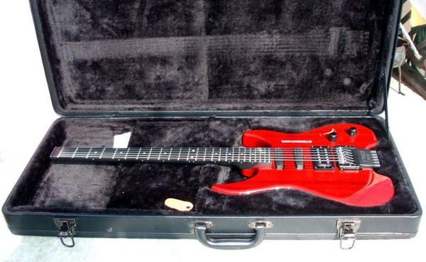 ☆ 收藏出讓︵☆美廠 USA Steinberger GR-4R 電吉他(含原廠硬盒)(已售出)