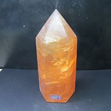 【競標網】天然3A酒黃冰洲水晶柱(K53)1890克(網路特價品、原價2000元)限量一件