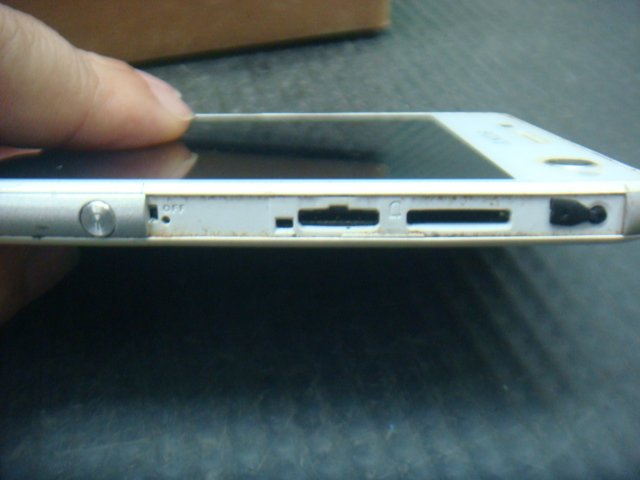 紅螞蟻跳蚤屋 -- (E477) Sony 不知型號 5.5吋智慧手機 故障 請看說明【歡迎下標】
