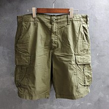 CA 日本品牌 UNIQLO 軍綠 彈性工作短褲 XL號 一元起標無底價R85