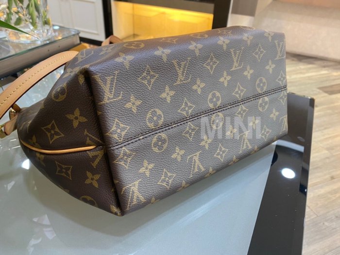 ::MINI名牌精品店:: LV M48814 TURENNE MM 老花 圓弧 手提 肩背 斜背 三用包 9成新