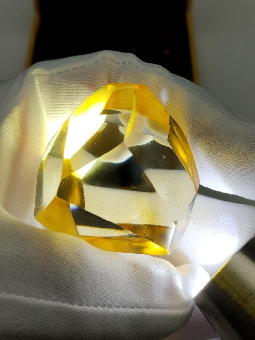 巴西黃水晶晶體非常乾淨-OG