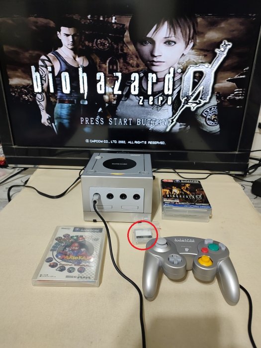 NGC GAME CUBE 任天堂原廠主機~銀色~含盒 附馬莉歐賽車 BB0093