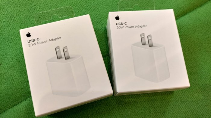 現貨iphone 12/13/14神腦公司貨/出貨含發票Apple原廠20W PD USB-C 快充頭，旅充頭