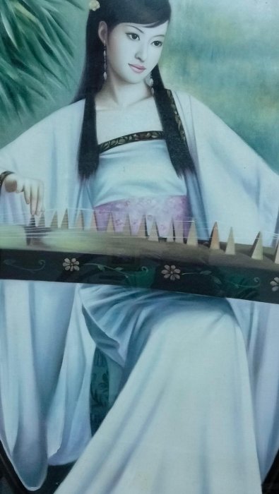 手繪美女油畫-玉女琵琶，落款“陳逸鳴”含框含鏡片，畫心約90cmx60cm，含框約97x67cm