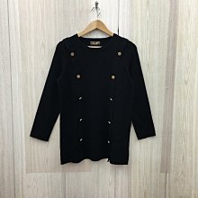 【愛莎＆嵐】 Town wear 棠葳 女 黑色圓領長袖素面上衣/M 11301 08