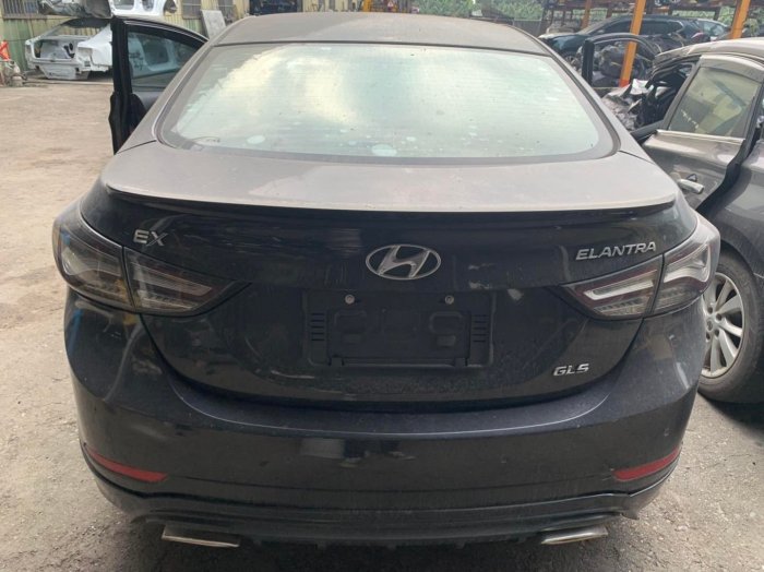 "JH汽材" HYUNDAI ELANTRA 現代 伊倫強 第二代 報廢車 零件車拆賣!!