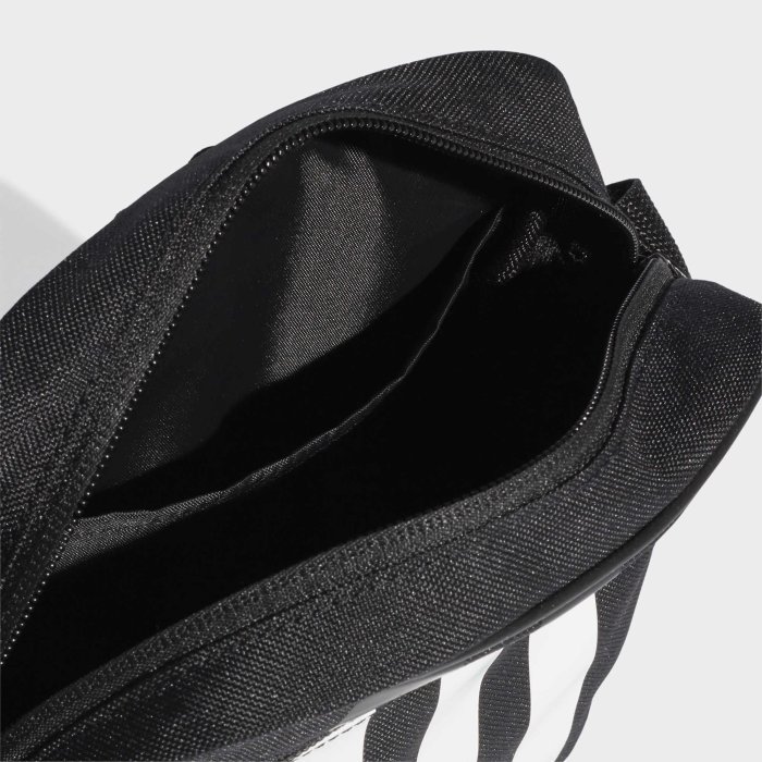 南 2020 5月ADIDAS 3-STRIPES  黑白 三條 肩背包 側背包  FL1750 運動小包 方形包 黑色