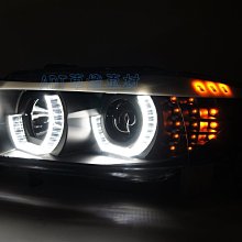 ~~ADT.車材.車材~~BMW E90 E91 LCI  U型光圈魚眼+LED方向燈黑底大燈一組