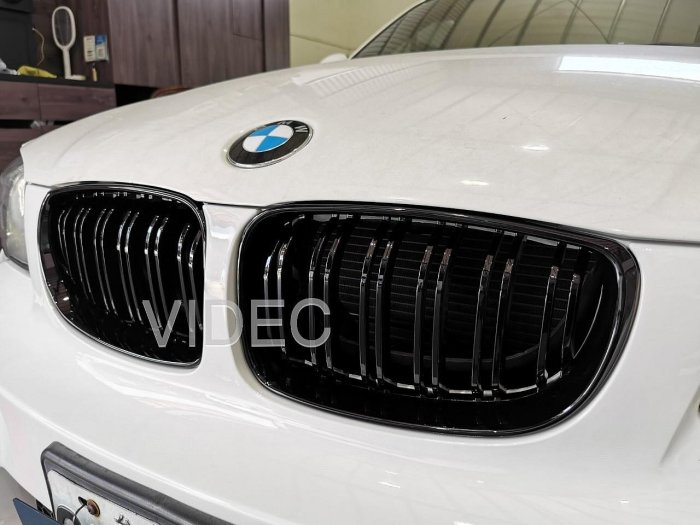 威德汽車精品 BMW E87 E88 E81 E82 1M M-POWER 前保桿 材質PP 空力套件