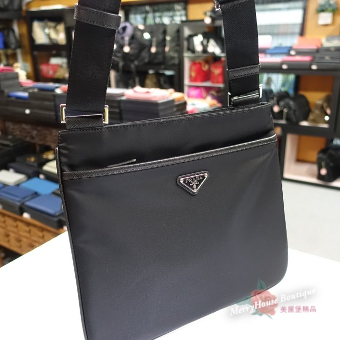 入荷中 PRADA プラダ 84 リュックサック ミニ グレー フェルト 三角