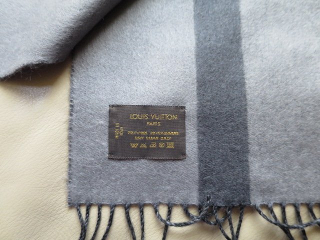 [熊熊之家]保證全新正品 Louis Vuitton LV CASHMERE 男用 圍巾