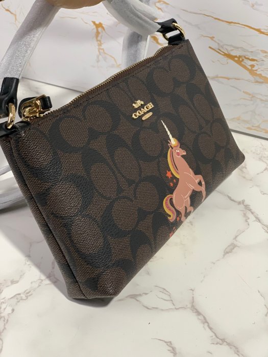 現貨COACH 1654 女士經典PVC配牛皮獨角獸印花單肩包 斜跨包 購美國代購Outlet專場 可團購明星同款熱銷