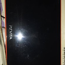 職棒野球魂大賣場 [二手約7成新] SONY PSVITA 2007主機 WIFI 霓虹橘 已過保固 售出不退 本商品保固七日 本商品不含任何遊戲片