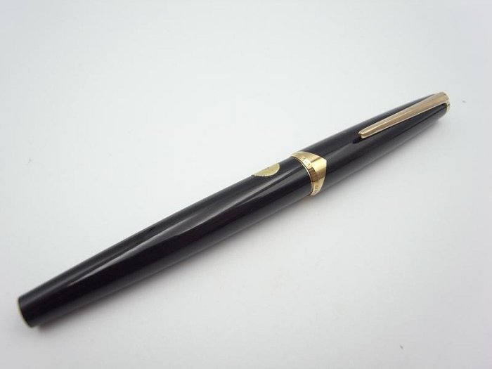 一元起標)70s【MONTBLANC 萬寶龍】 NO-121 GERMANY 18K-750(F-尖