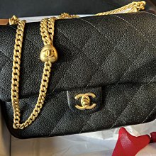 Chanel AS3829 愛心荔枝 CF 20 cm 中型黑金 現貨