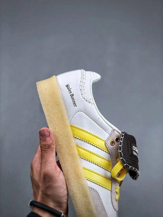 【換糖鋪子】阿迪達斯 Adidas Originals Samba x Wales Bonner 聯名復古低幫休閑運動慢跑鞋 ID0217