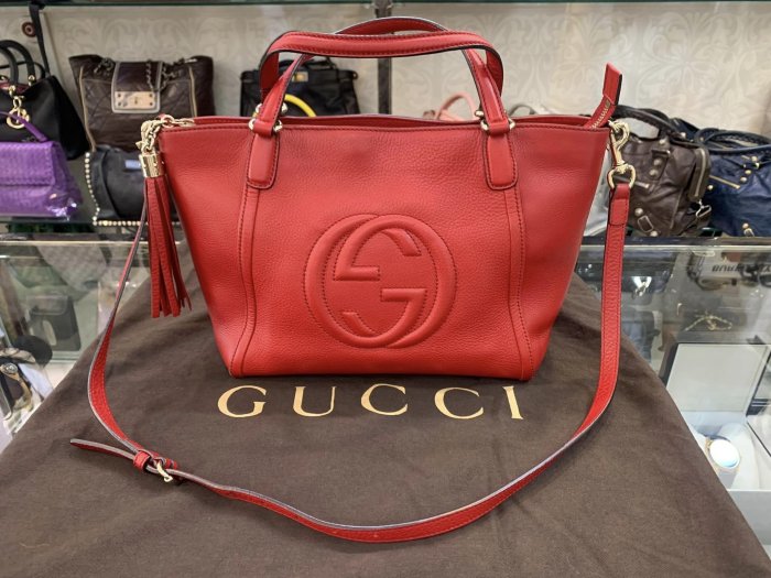 女人街國際精品*GUCCI 經典款 369176 SOHO 紅色 全皮革 大Logo 金釦 流蘇手提 斜背包