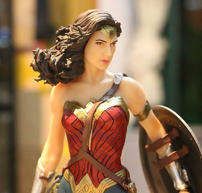 CRAZY TOYS 1/6 12吋 神力女超人Wonder Woman 不可動雕像 搭配HT人偶 無違和