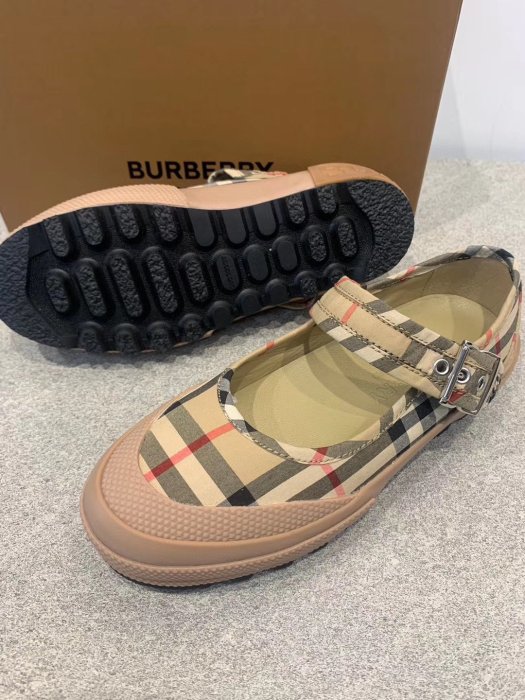 ╭☆包媽子店☆ Burberry 2020新款瑪麗珍鞋娃娃鞋夏季凉鞋((部份現貨))