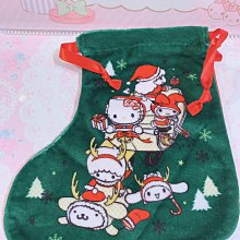 ♥小花花日本精品♥ 三麗鷗好朋友 聖誕襪束口袋 收納袋 小物包 3C包 糖果包 67892105