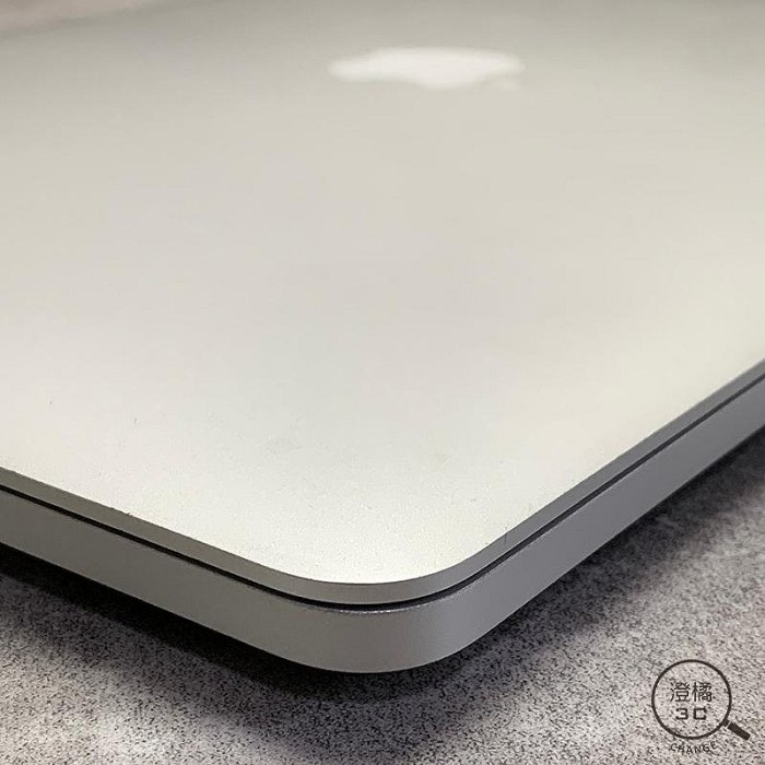 『澄橘』Macbook PRO 15吋 2015 I7-2.8/16G/256GB 瑕疵品 銀《二手 無盒》A65072
