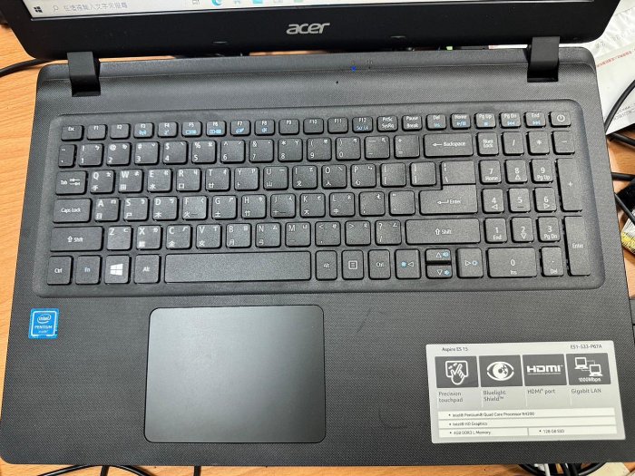 95.ACER 宏碁ES1-533 CPU-N4200  RAM4G 256G-SSD