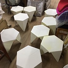 【 一張椅子 】 瑕疵出清 Isamu Noguchi 野口勇 設計師 Prismatic table 復刻版 茶几